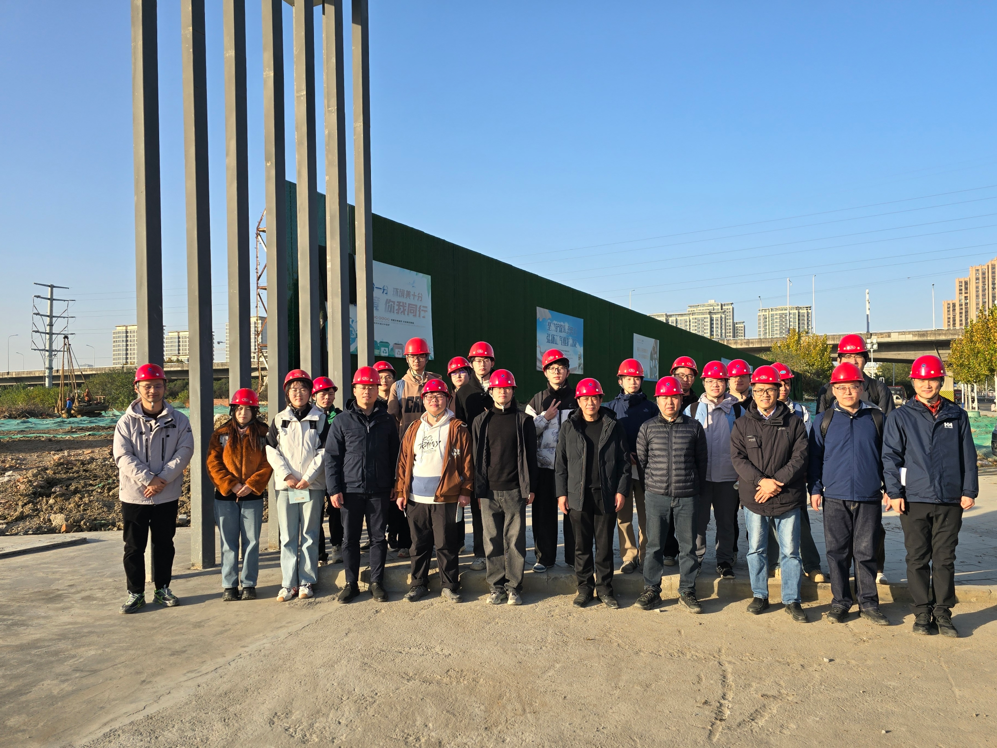 太阳集团网tyc9728教师党支部和安徽省交通勘察设计院勘测党支部开展联建共建